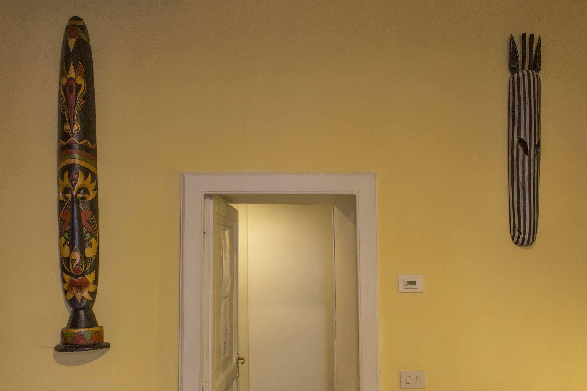 Dimora Dei Giganti Bed and Breakfast Napels Buitenkant foto